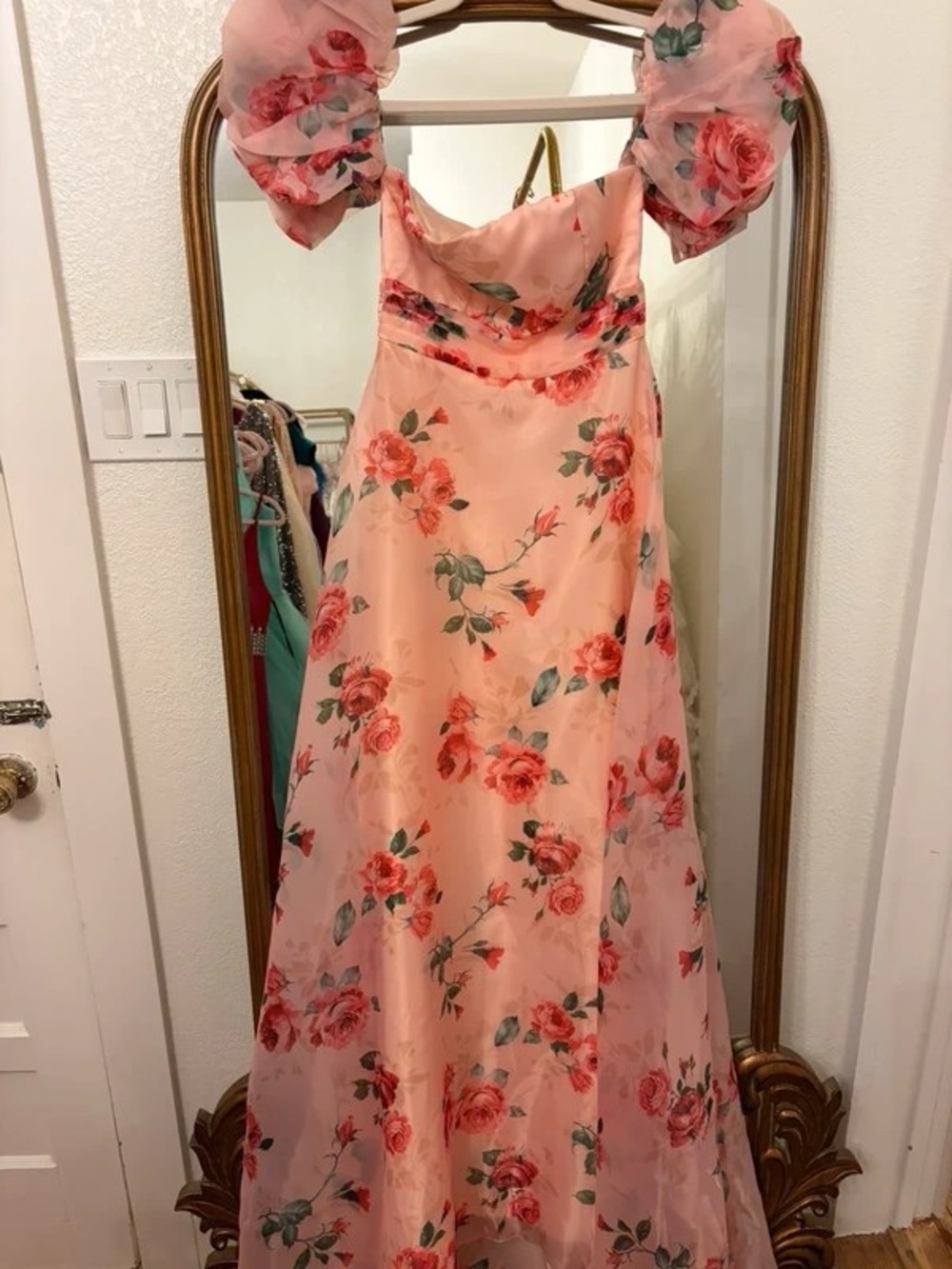 Floral Puff-Sleeve Pink Maxi Dress